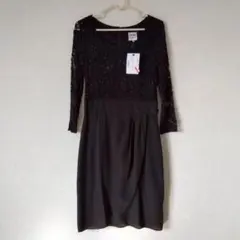 新品未使用品　DECOde　黒ワンピースドレス　ビーズ刺繍