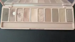 【ETUDE】アイシャドウ【オータムクローゼット】のサムネイル