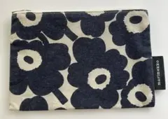 marimekko ウニッコ 花柄 フラットポーチ ネイビーのサムネイル