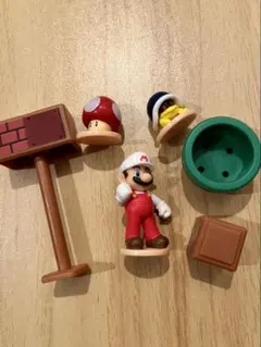 スーパーマリオ　ガチャガチャ　ひろがるマリオワールド