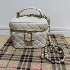 Darich ダーリッチ キルティングスクエアミニバッグ 白 アイボリー