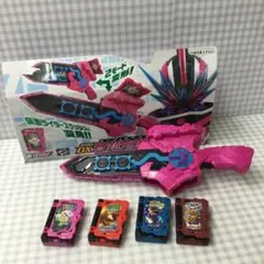 仮面ライダーセイバー　DX音銃剣錫音　ワンダーライドブックセット