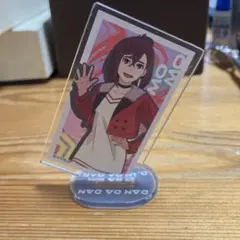 ダンダダン　アクリルスタンド　モモ