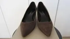 スエード パンプス