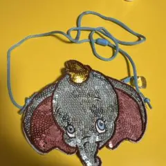 ディズニー　ダンボ　パスケース