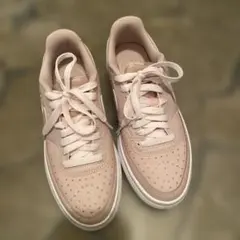 Item thumbnail for item 58b577d0-ddfc-4428-ae94-aeb35d0d82ca