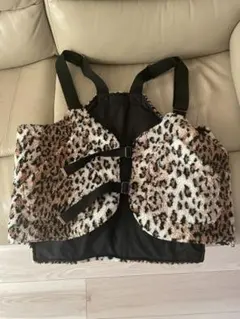 ユーティリティベスト　レオパード柄