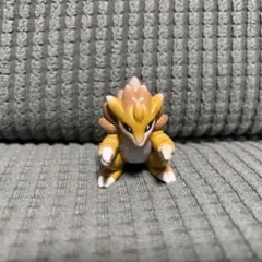 モンコレ　サンドパン　フィギュア