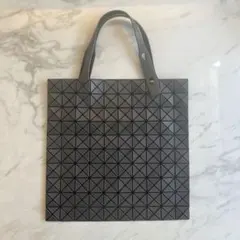 極美品　バオバオ　イッセイミヤケ　ユニセックス　カバン　マット　トートバッグ