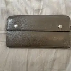 ゆ*う様 ルイビトン エピレザー 長財布 ブラウン