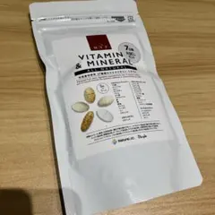 Item thumbnail for item 169b57ce-cb43-47e8-9db5-cc025732f73a