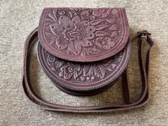 期間限定【36%OFF】カービング ショルダーバッグ