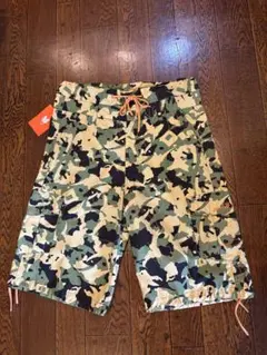未使用マジックナンバー迷彩柄 ショートパンツ ハーフパンツのサムネイル