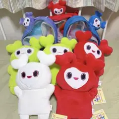 TWICE LOVELYS ぴょこきゅんボディバッグ パペット ツウィ サナ