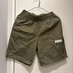 PUMA オリーブ色 ショートパンツ Mサイズ