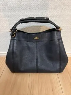 COACH ハンドバッグ　黒　FURLAの三つ折り財布付き　即日発送　送料込