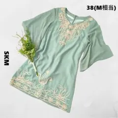 SKM ♪刺繍デザイン Vネック チュニック ミントグリーン フレア袖 M相当