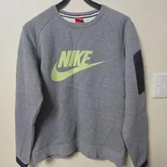 NIKE グレー スウェット トレーナー