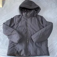 美品　UNIQLO フード付きダウン