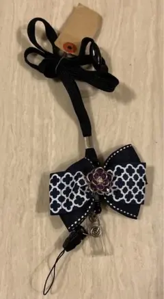 ネームホルダー　ネックストラップ　名札　首かけ　カードホルダー　キーホルダー