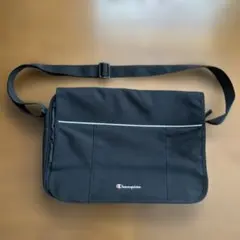Champion ブラック ショルダーバッグ