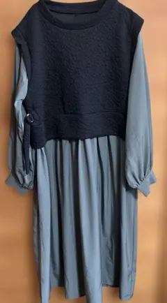 美品　完売品　ドッキングワンピース　M 黒✖️カーキ　ウエスト調節可能