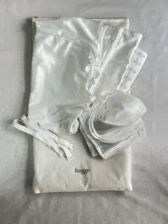 hugge ブライダルインナー 3点セットE70