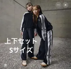 重盛さとみ adidas ジャージ上下セット ピンク ベロア - メルカリ