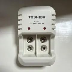 TOSHIBAニッケル水素電池「充電式IMPULSE」 6P形充電器　電池2個付