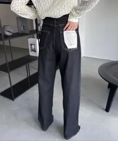 【美品】EPIMI E'PIMMYフラッシャー付きブラックデニムパンツストレートのサムネイル