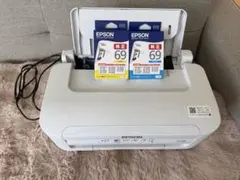 Item thumbnail for item 8b041771-3c41-4b8d-bb41-d0898d9a29f3