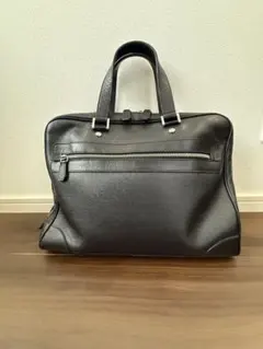 Item thumbnail for item 69727649-9bb5-4ee0-b96b-1614344c9de4