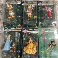 新品✨Disney2021クリスマスオーナメント6種セットのサムネイル