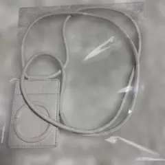 objcts.io マシュマロ iPhone17 ウォレットストラップ - メルカリ