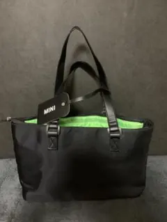 Item thumbnail for item 595733f3-7319-4007-92e9-8ff2e828d983