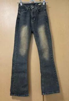 Item thumbnail for item ba316b90-6fa1-4c12-b191-1f31d5e4f895