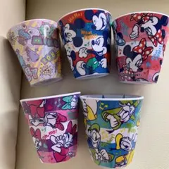 ディズニー　ミッキー＆ミニー　ドナルド＆デイジー　モンスターインク　コップ