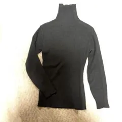 黒 タートルネック セーター 長袖