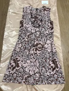 美品】miu miu ミュウミュウ 総柄アートプリントワンピース - メルカリ