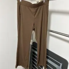 UNIQLO ブラウン ワイドパンツ