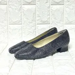 Item thumbnail for item 7b2d6b32-0dc2-4a79-9d07-d2110802eb14