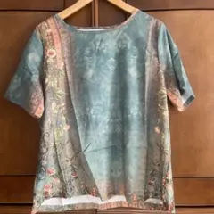 【値下げ】花柄 半袖Tシャツとパンツセット