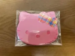 キティ　缶バッジ