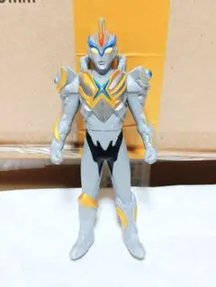 KEEPPLEYグリーザ第三形態 プラモ海外限定正規品 ウルトラマンエックス