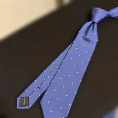 Hankyu MEN'S ブルーベース、ホワイトドット ネクタイ