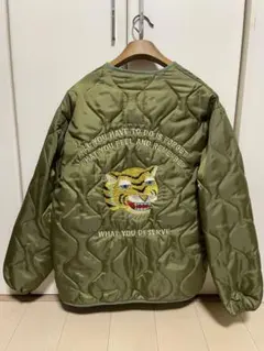 CPCMキルティングジャケット 虎刺繍