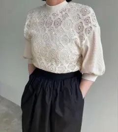 CLANE COMPACT VINTAGE LACE TOPS