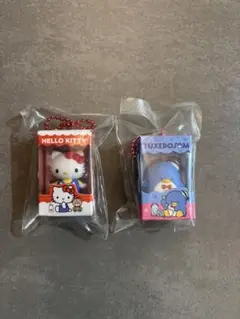 サンリオ　チョコレートボックス　ハローキティ　タキシードサム