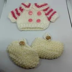 ベビー ニット服と靴下セット