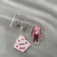 【五等分の花嫁 中野二乃】 アクリルスタンド ボールチェーン付き